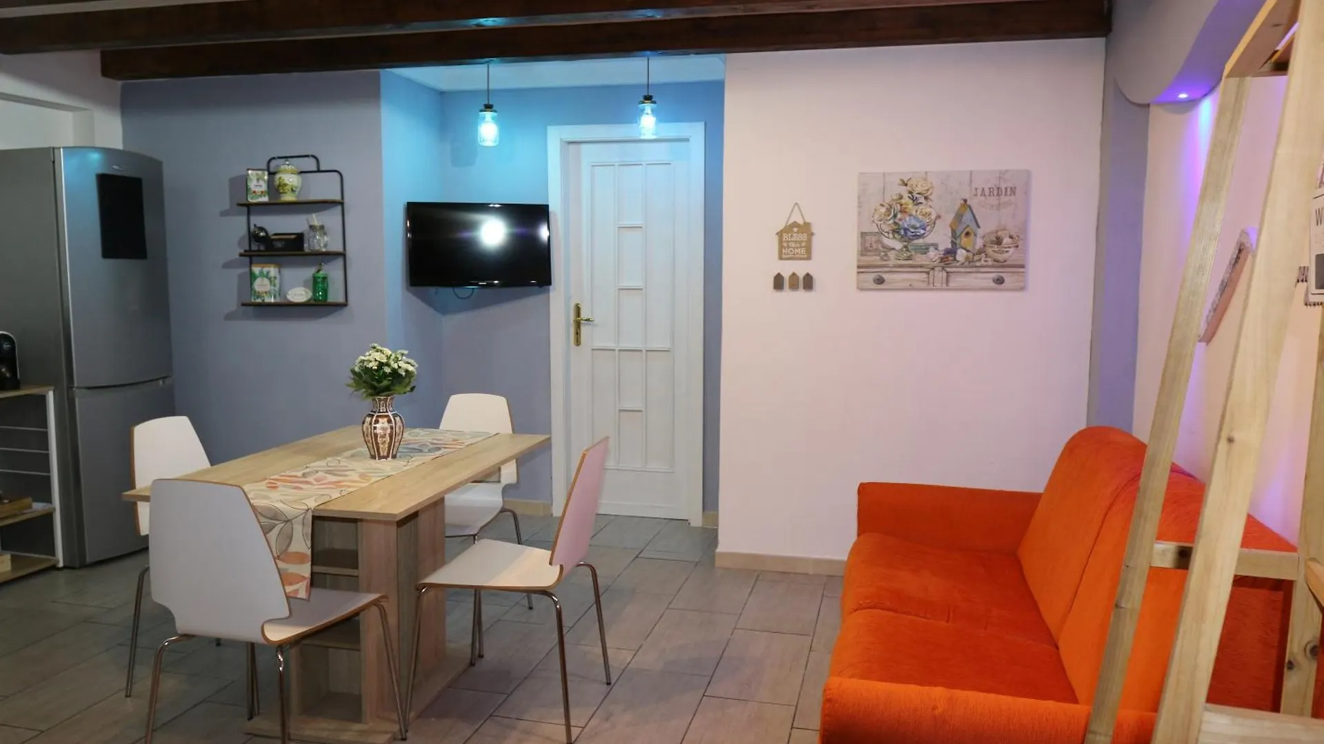 Apartment Operahome Naples Italy
