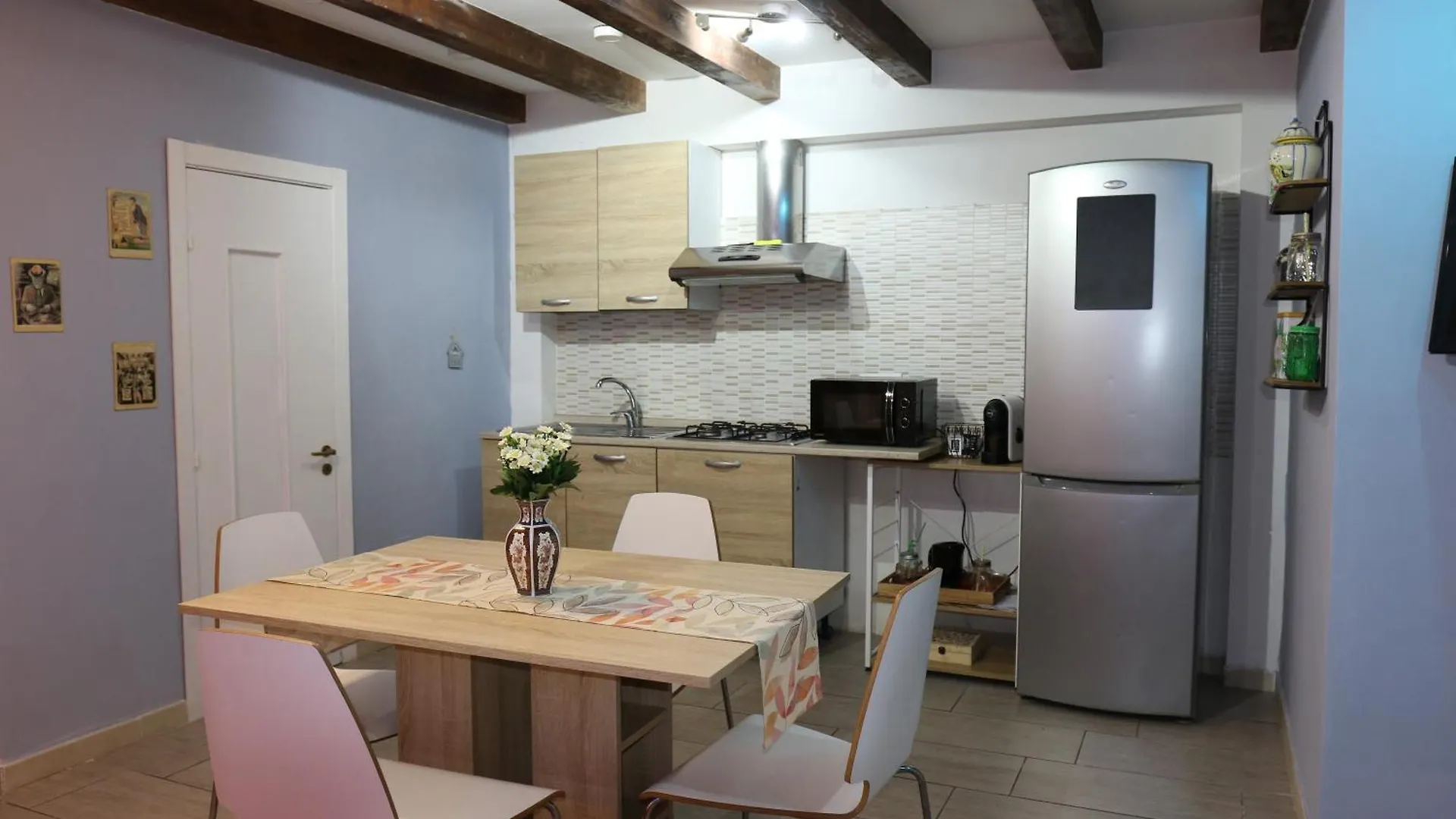 Operahome Neapol Apartmán